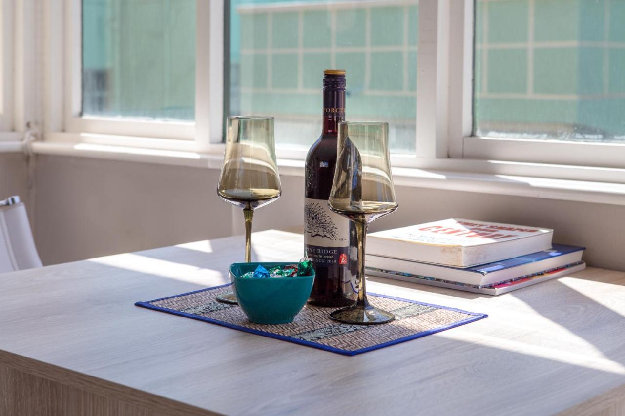 Cosy And Classy Sea Point Apartment Кейптаун Екстериор снимка