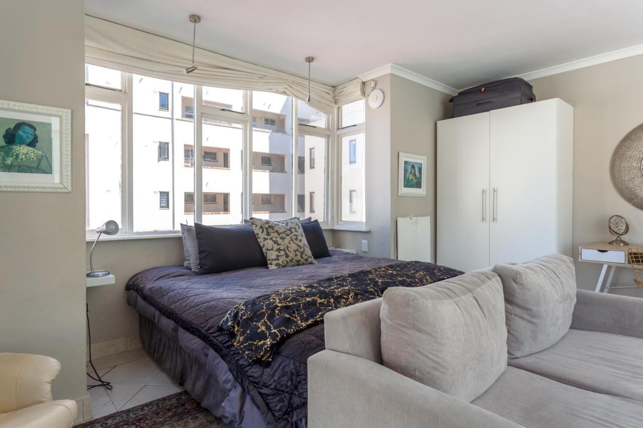 Cosy And Classy Sea Point Apartment Кейптаун Екстериор снимка