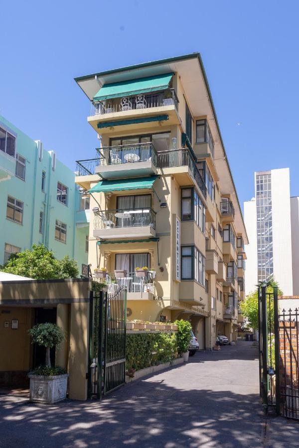 Cosy And Classy Sea Point Apartment Кейптаун Екстериор снимка