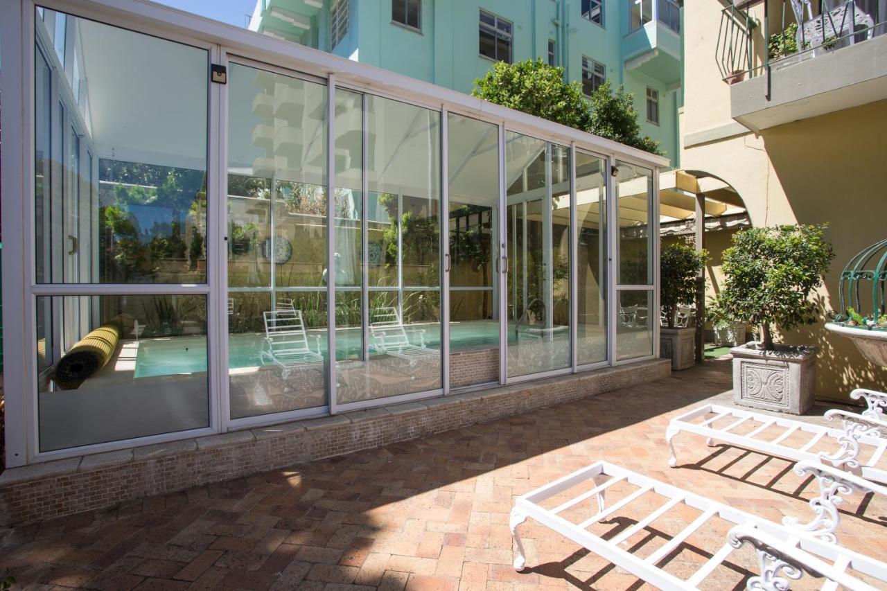 Cosy And Classy Sea Point Apartment Кейптаун Екстериор снимка