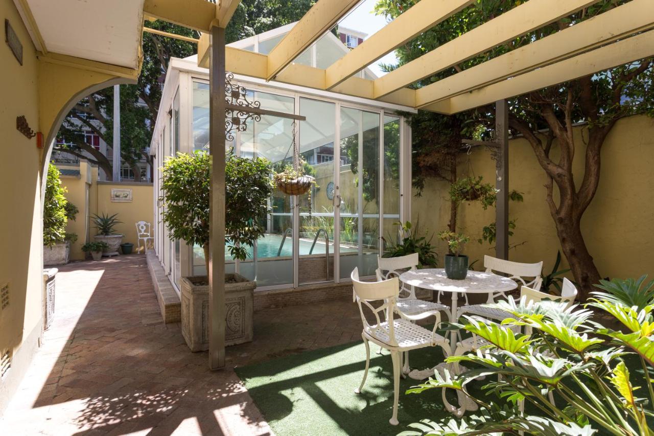 Cosy And Classy Sea Point Apartment Кейптаун Екстериор снимка