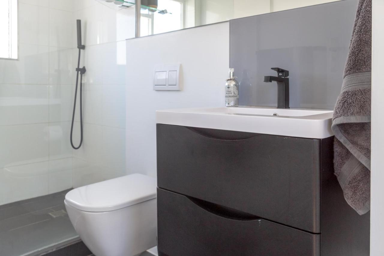 Cosy And Classy Sea Point Apartment Кейптаун Екстериор снимка